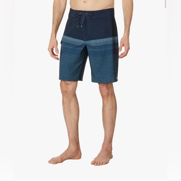 🎉HOST PICK 🎉Billabong | All Day Pro Boardshorts - Picture 1 of 10
